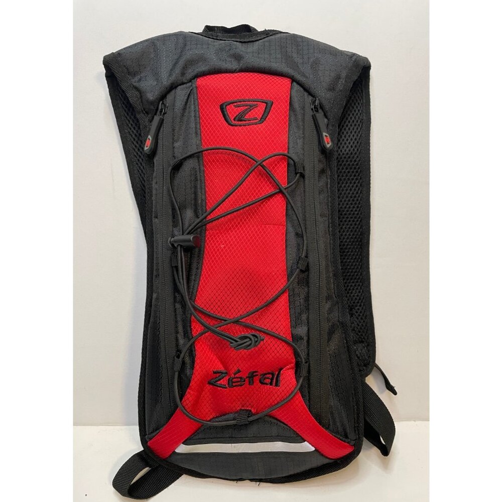 Zefal hiking hydration backpack 17" x 8" x 2" bag camping day pack 1.5 liter